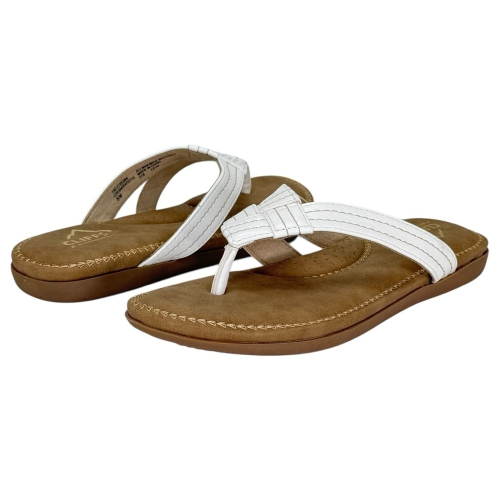 Cliffs by White Mountain Fateful White Faux Leather Womens Thong Sandals Size 8M - Picture 9 of 12